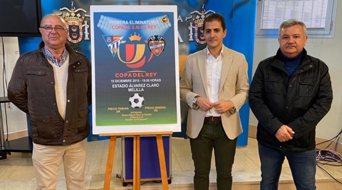 Juan José Pedreño, Rachid Bussian y Diego Martínez, en la presentación del encuentro de la Copa del Rey que enfrentó al Melilla C.D. con el Levante U.D.