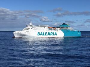 Uno de los mejores barcos de Balearia, el Martín i Soler será el que realizará los trayectos