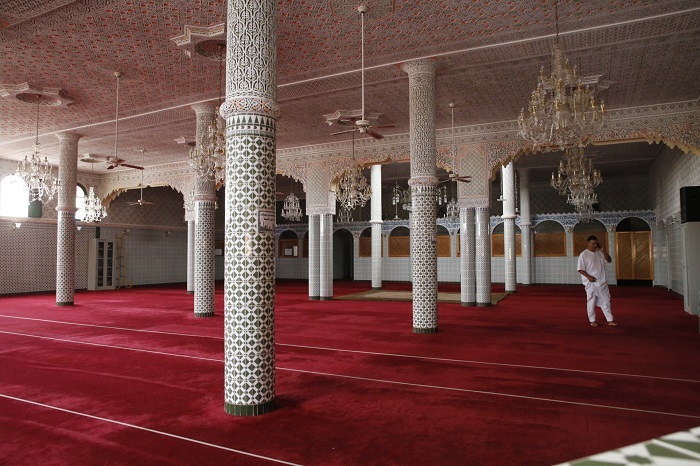 El interior de una de las mezquitas de la ciudad de Melilla