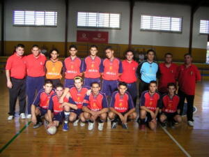 Equipo de la campaña 2004-2005, que se proclamó campeón de liga