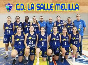 Plantilla del C.D. La Salle Melilla que ha logrado el ascenso a la categoría de plata del baloncesto femenino