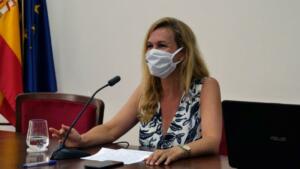 La consejera de Educación, Cultura, Festejos e Igualdad, Elena Fernández Treviño