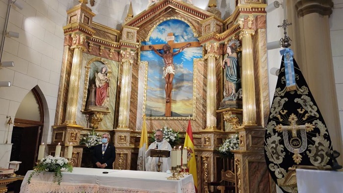 La función principal fue presidida por el reverendo páter Francisco Sierra Vilches