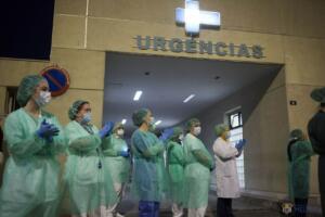 Propone que, si en 15 días de estado de alarma no se revierte la situación, se declare el estado de excepción y valorar si pedir el estado de sitio