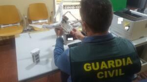 Desde el cierre de todos los puestos fronterizos terrestres con Marruecos, las únicas vías de traficar son por mar o aire