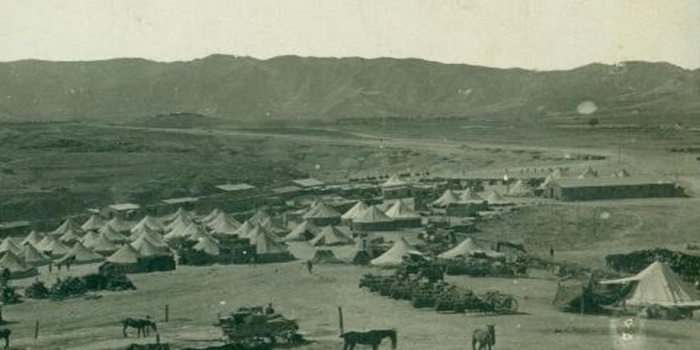 Primitivo campamento de Dar Drius