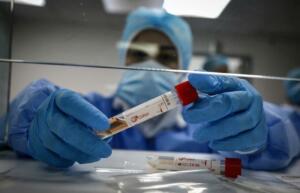 Recordó al consejero de Salud Pública que los errores que atribuye a los profesionales de la Atención Primaria “nada tienen que ver con su trabajo ni con su marco competencial”