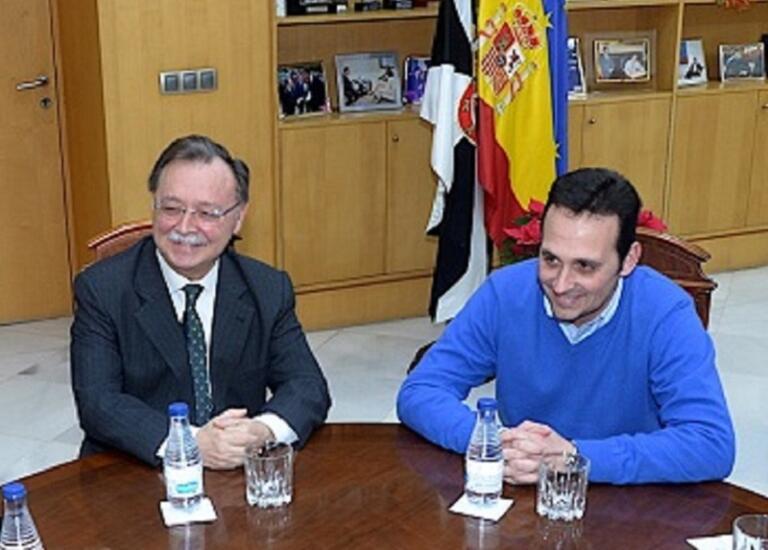 El presidente ceutí Juan Vivas y el líder de Vox en Ceuta, Juan Sergio Redondo, en una imagen de archivo