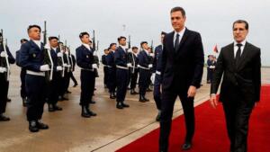 Pedro Sánchez con el primer ministro marroquí Saadedín Al Othmani en noviembre de 2018 en Rabat