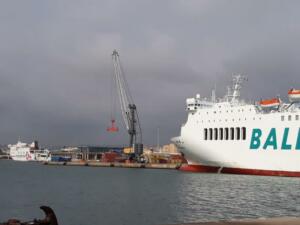 El barco no llegó ni a los 6.000 pasajeros en total en el mes de noviembre en Melilla, según Puertos del Estado