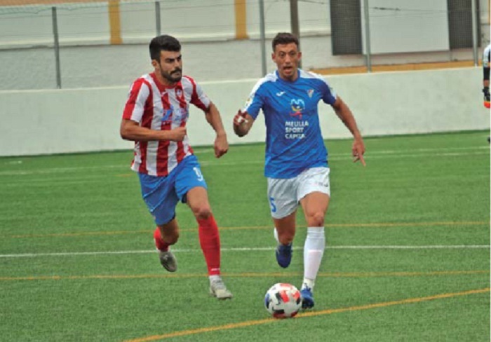El Mellla C.D. y el Poli Almería empataron (1-1) en el choque de la primera vuelta