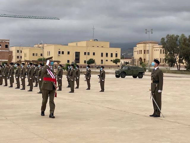 El Comandante General de Melilla, José Miguel de los Santos, a su llegada al acto