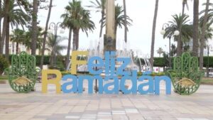 Cartel de Feliz Ramadán