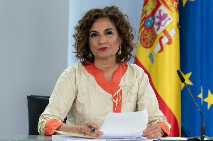 Ministra Hacienda