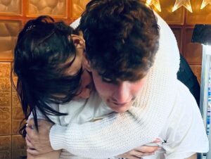 04 Natalia Bocanegra con su hijo