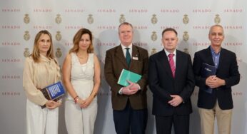 Moreno aborda retos y desafíos de la ciudad con una reunión con el Observatorio de Ceuta y Melilla