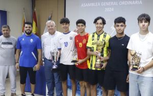 12 ATLETICO MELILLA CAMPEON JUVENIL FUTBOL