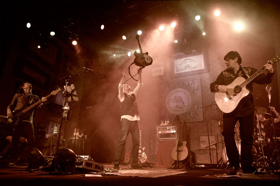 Los Secretos 2024 01