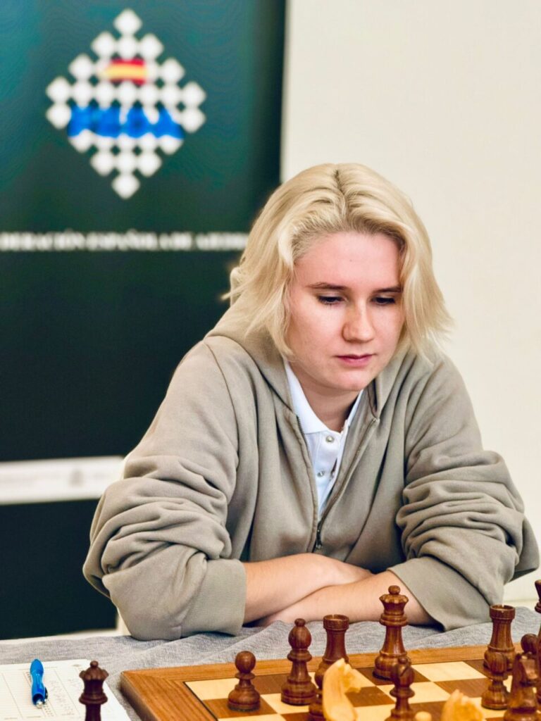 02e4f283 c766 483c 998b 984b3c1ca00e