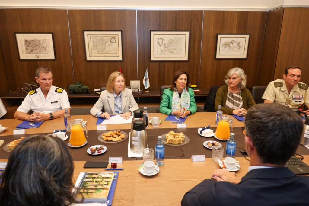 Defensa Robles fabrica UROVESA 2024 02