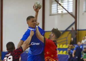 MELILLA BM. PINTO (31)