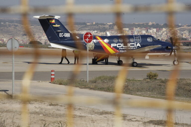 yihadista Melilla avión policía