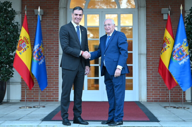 PEDRO SANCHEZ E IMBRODA PRIMERA