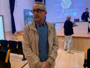 Tasende, ayer, en la UNED