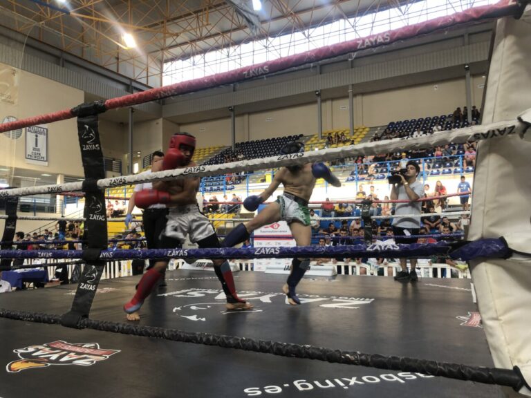 KICX BOXINIG