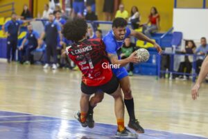 MELILLA BM. PINTO (33)