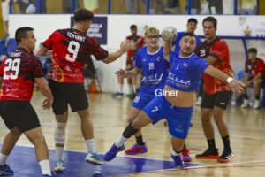 MELILLA BM. PINTO (40)