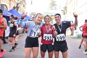 María Bohóquez en el centro de la imagen