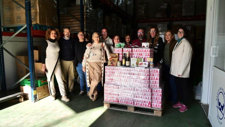 donación de cestas de Navidad