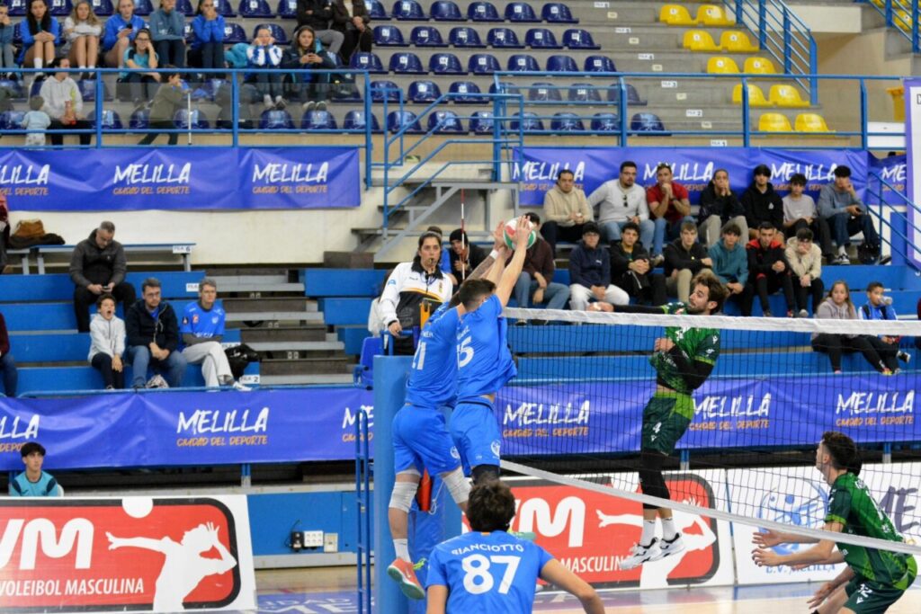 C.V. MELILLA UNICAJA ALMERIA (11)