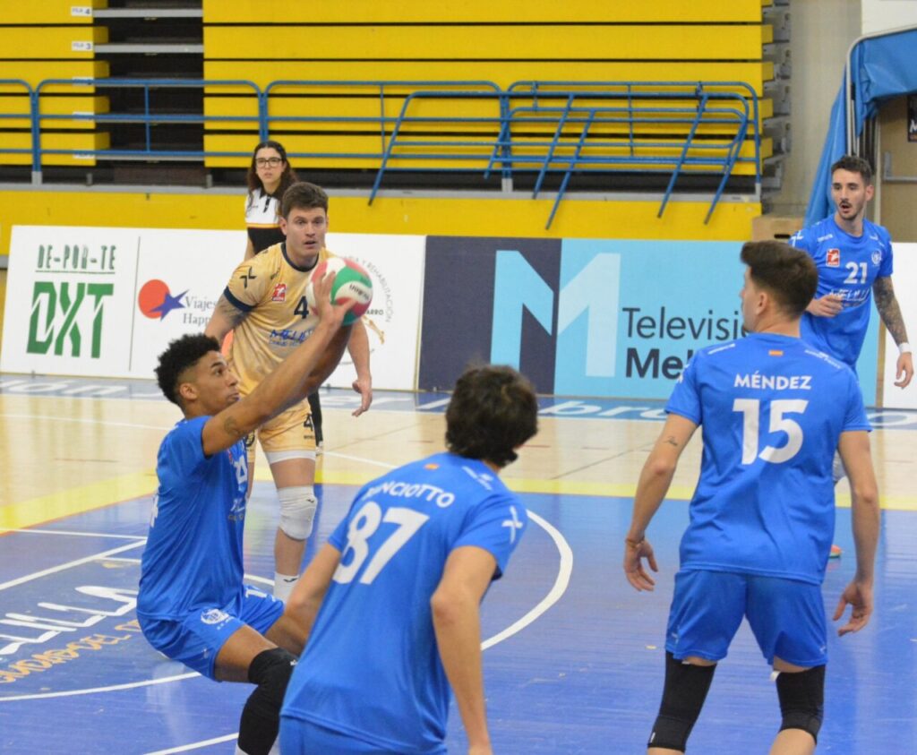 C.V. MELILLA UNICAJA ALMERIA (6)