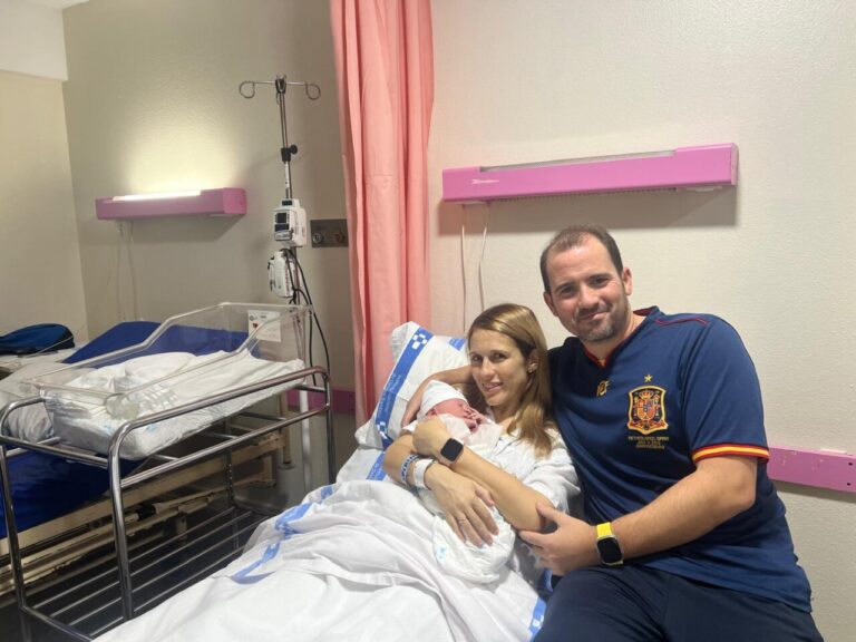 Jose Manuel Calzado y padres Carmen y Jose Manuel