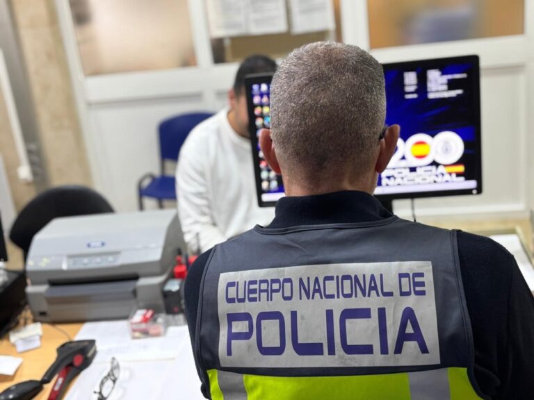 POLICÍA NACIONAL