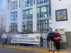 Protesta Colegio Real