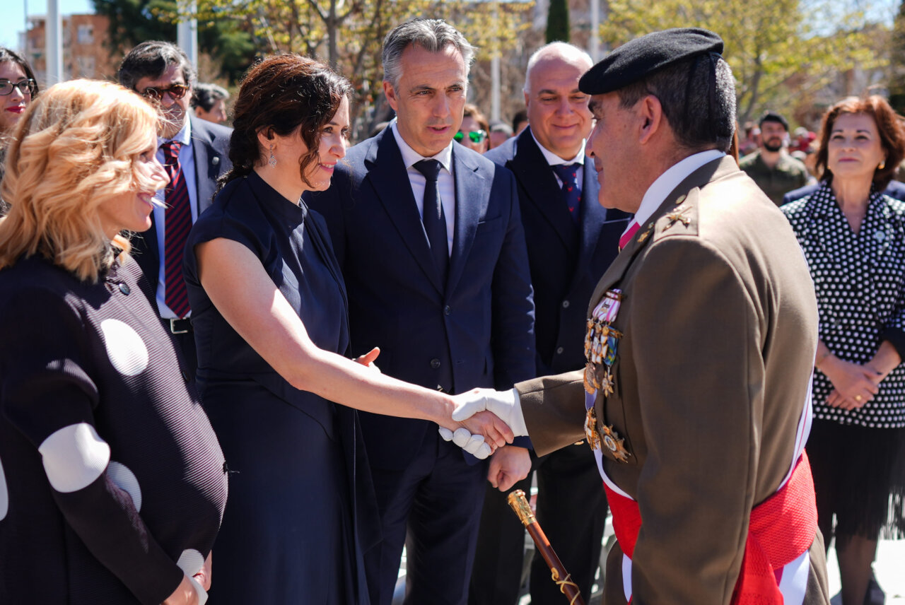 Diaz Ayuso Jura de Bandera Alcobendas Madrid 2025