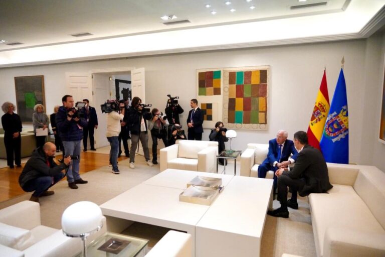 Juan José Imbroda y Pedro Sánchez