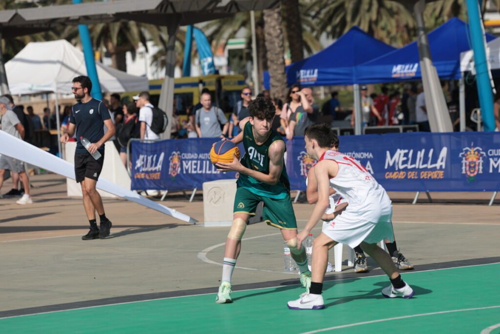 54605702046 14b7094c0a k