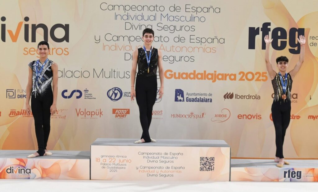 FOTO PLATA PELOTA (1)