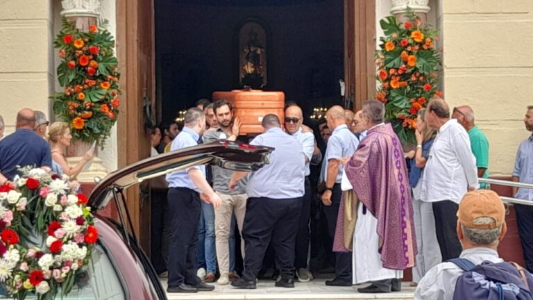 funeral ángel castro