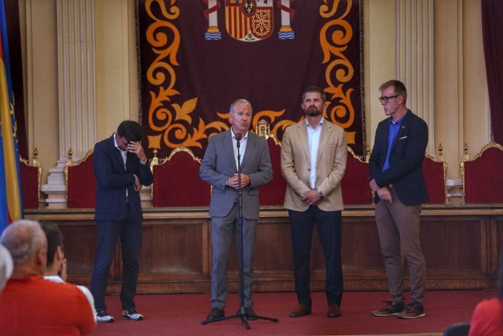 6d8dc1a4 23c6 45a0 b8a0 837abe6f2e9e