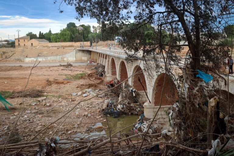 La jueza de la dana ve "erróneo" el informe de la Guardia Civil y descarta "apagón informativo" de la CHJ