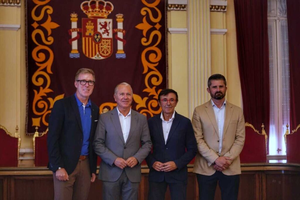 f70af52c 32a3 40a9 b8af 36977db84e2f