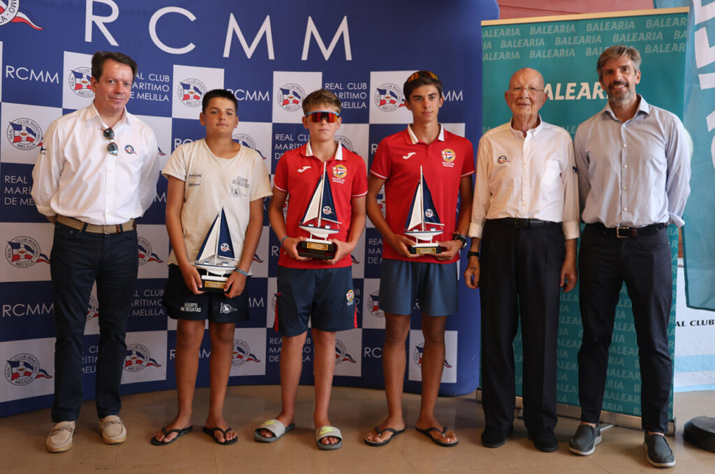 TROFEO optimist sub16 masculino podio