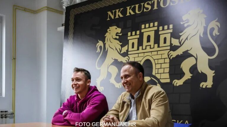 Borja Garcés durante su presentación en el NK Kustošija de Croacia