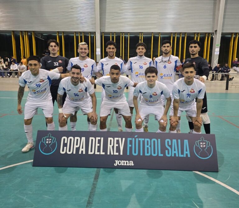 Equipo del C.D. Melistar posando en la Copa del Rey de fútbol sala