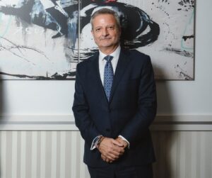 Carlos Bautista, exfiscal de la AN, en un evento formal